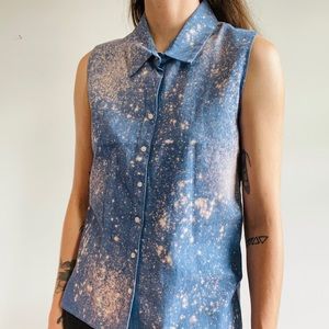 Mary Meyer denim button up in galaxy print 🌌